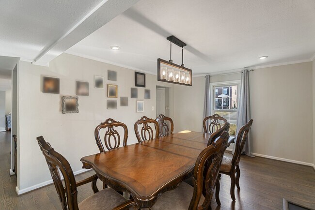 Building Photo - 3100 Franklin St