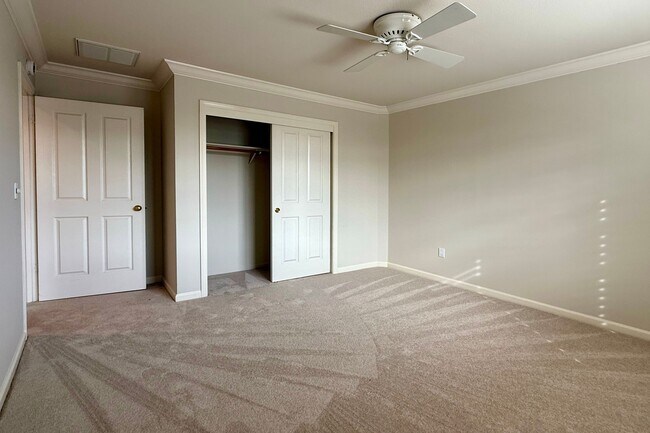 Building Photo - 1876 Heritage Way