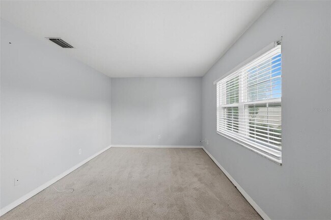 Building Photo - 10315 Carrollwood Ln