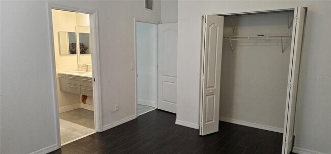 Building Photo - 3916 Coastal Breeze Dr