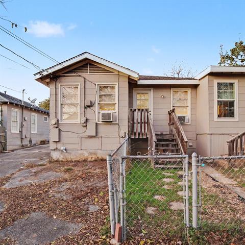 Building Photo - 3643 Lafayette Ave