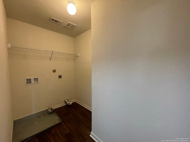 Building Photo - 12344 Siragusa-