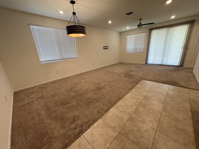 Building Photo - Four bedroom beauty in Star Valley