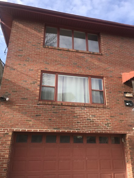 Building Photo - 8431 Columbia Ave