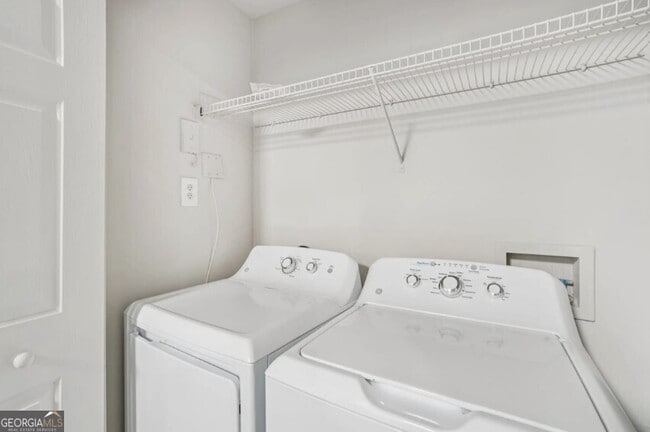 Building Photo - 405 Philip Blvd