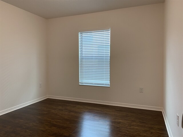 Building Photo - 1116 Brenton Leaf Dr