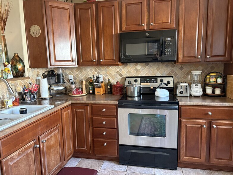 Building Photo - 2943 W Riverwalk Cir