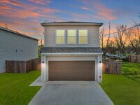 Building Photo - 7950 Blue St