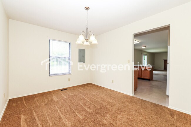 Building Photo - 6858 Charlesgate Rd