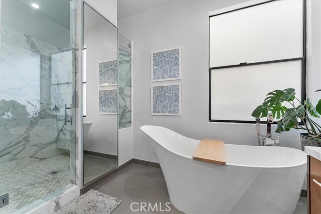 Building Photo - 228 38th St