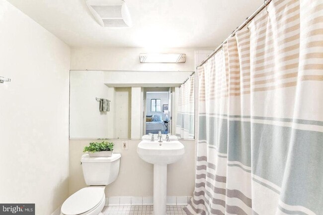 Building Photo - 1225 13th St NW