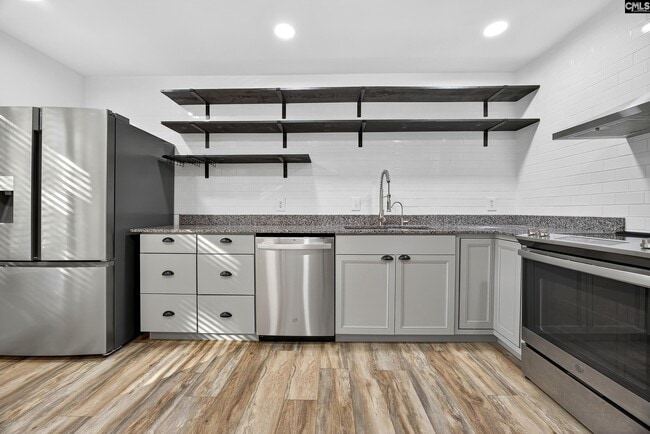 Building Photo - 298 Outrigger Ln