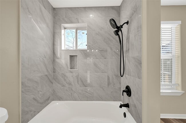 Building Photo - 7814 Avenue F