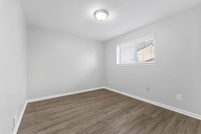 Building Photo - 8315 Flamingo St