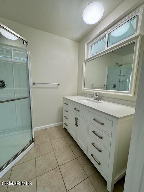 Building Photo - 5927 Dovetail Dr