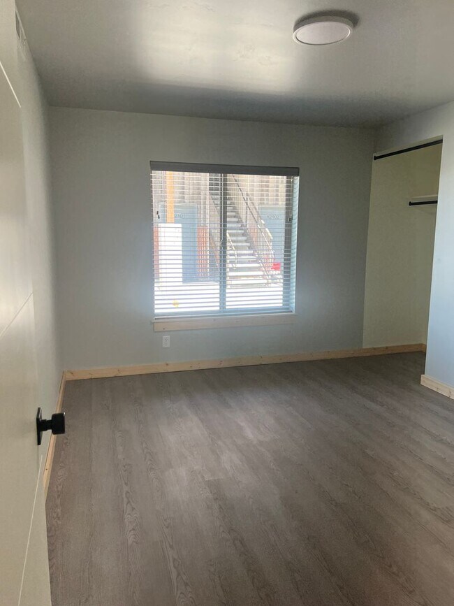 Building Photo - Cute 2 Bed, 1 Bath at Teton River Flats! $200 OFF FIRST MONTH'S RENT!!!
