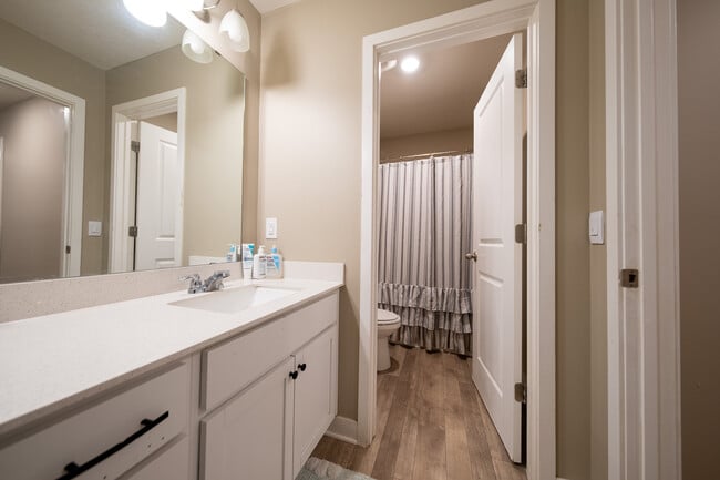 Building Photo - 13864 Kaylemore Trl