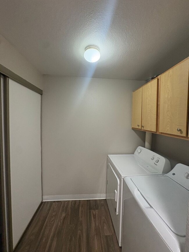 Building Photo - Don’t miss out—apply by August 7th and enjoy FREE August rent!