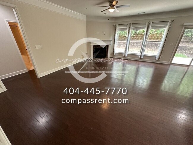 Building Photo - 955 Sterling Ln