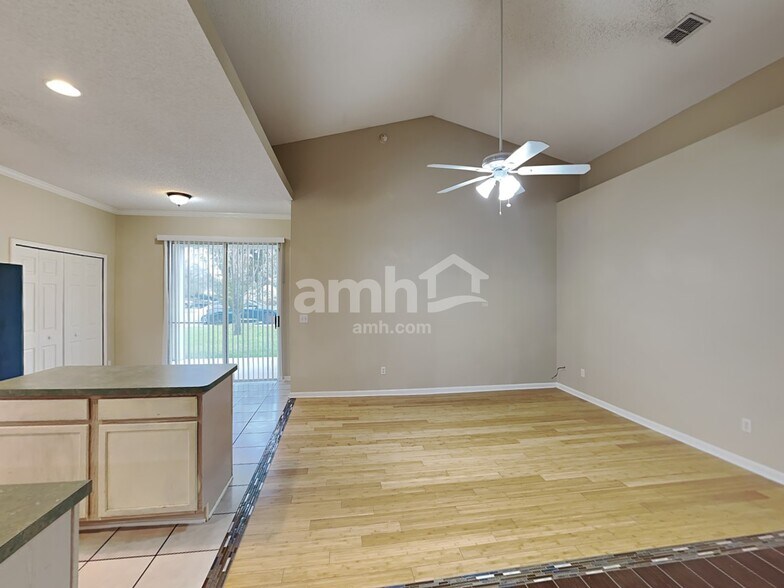 Building Photo - 3293 Abbeyfield Ln
