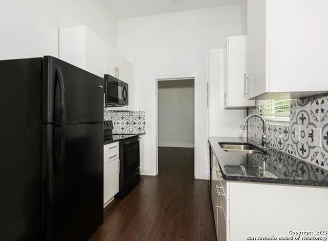 Building Photo - 432 S Olive, 1