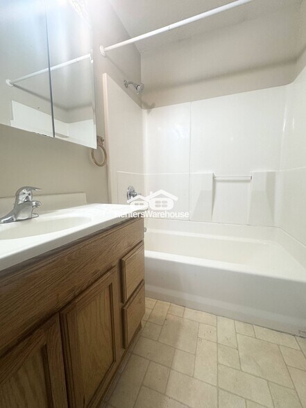 Building Photo - 3332 Valdez Ct