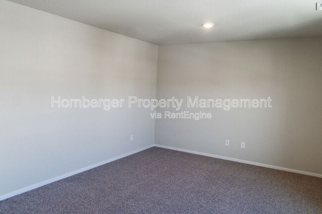 Building Photo - 5813 W Georgetown Ln
