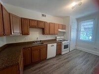 Building Photo - 4BED/3BATH In Southside -SPECIAL: 1st MONT...