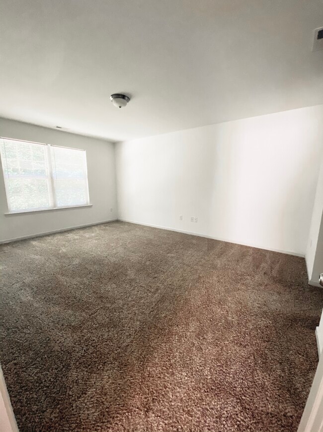 Building Photo - 335 Flat Cove Rd