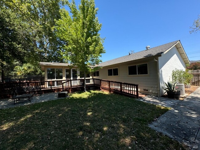 Building Photo - 4845 Marshall Dr