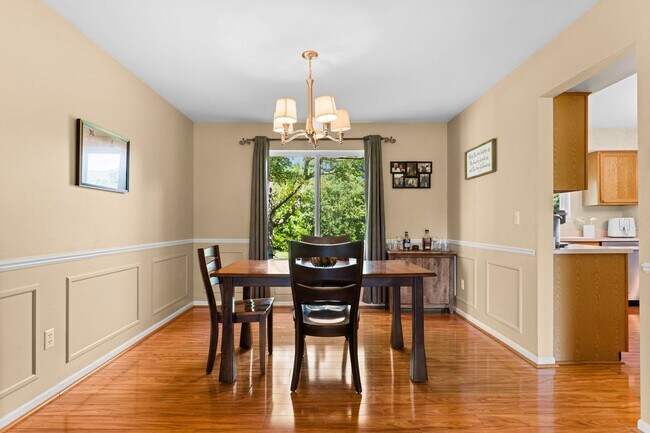 Building Photo - 4141 Crystal Creek Dr