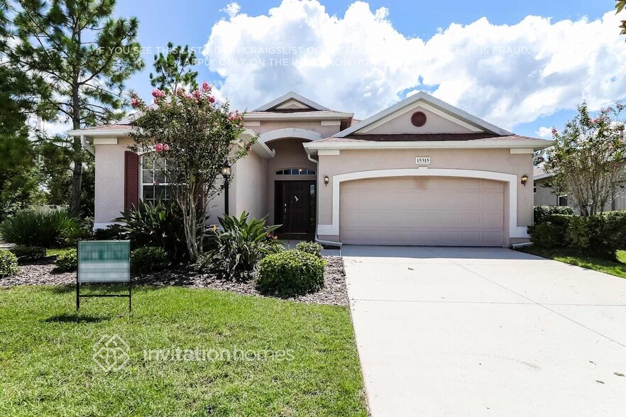 Primary Photo - 15315 Blue Fish Cir