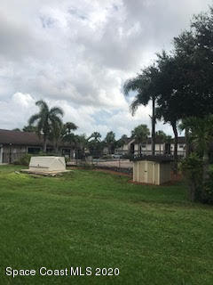 Building Photo - 1031 Regency Dr