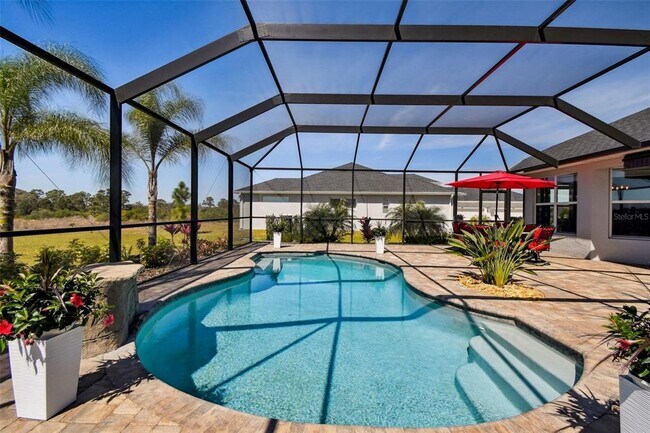 Building Photo - 5226 Lake Venice Dr