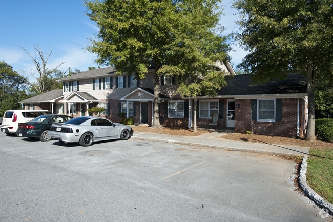 Building Photo - Stewart Apartments