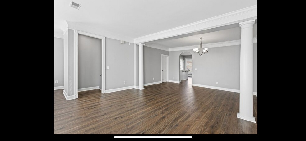 Building Photo - 3200 Long Blvd