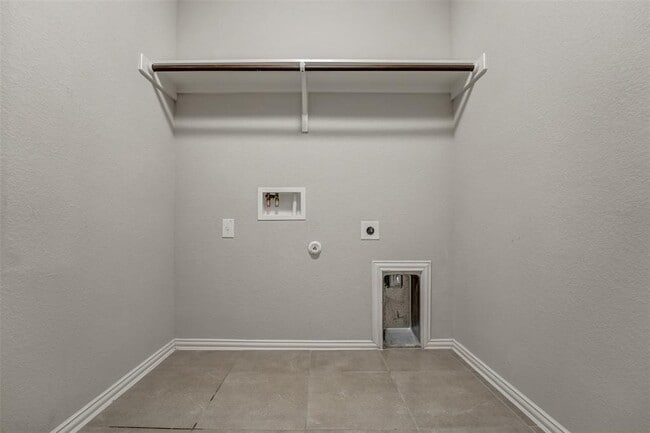 Building Photo - 13313 Arbor Hill Cove