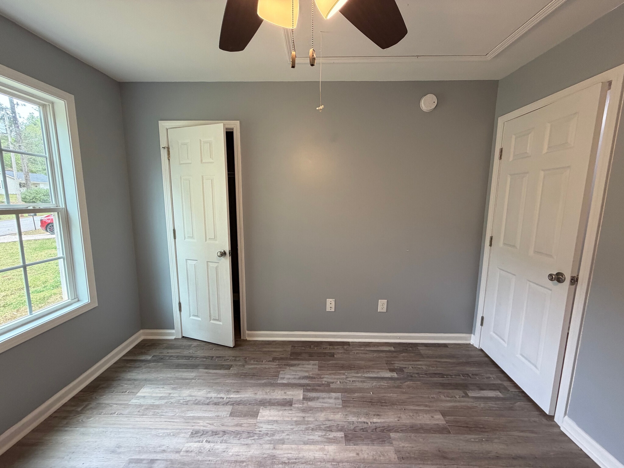 Building Photo - Room in House on Navajo Trail