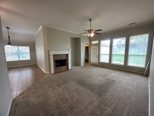 Building Photo - 18712 Rosalea Way