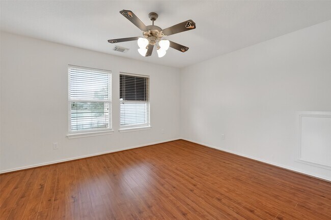 Building Photo - 11403 Ryan Manor Dr