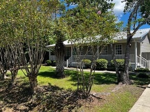 Building Photo - 20066 William St