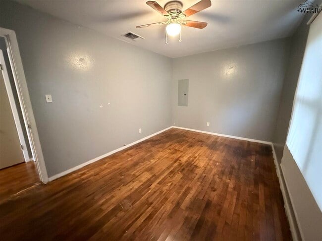 Building Photo - 3151 Lela Ln