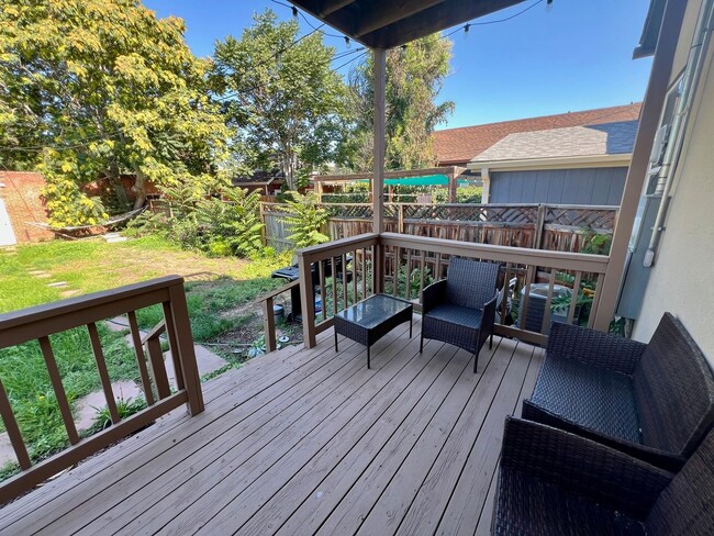Building Photo - Santa Fe Arts District Gem, 3bed x 2 bath