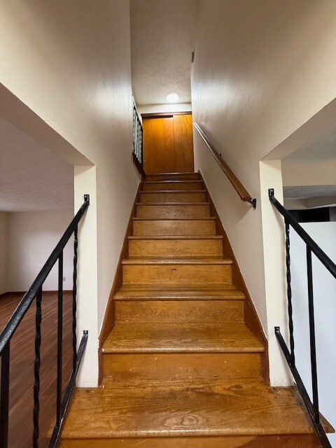 Building Photo - 4568 Harbor Blvd