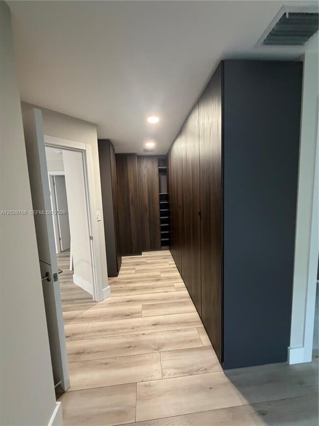 Building Photo - 4499 NW 93rd Doral Ct