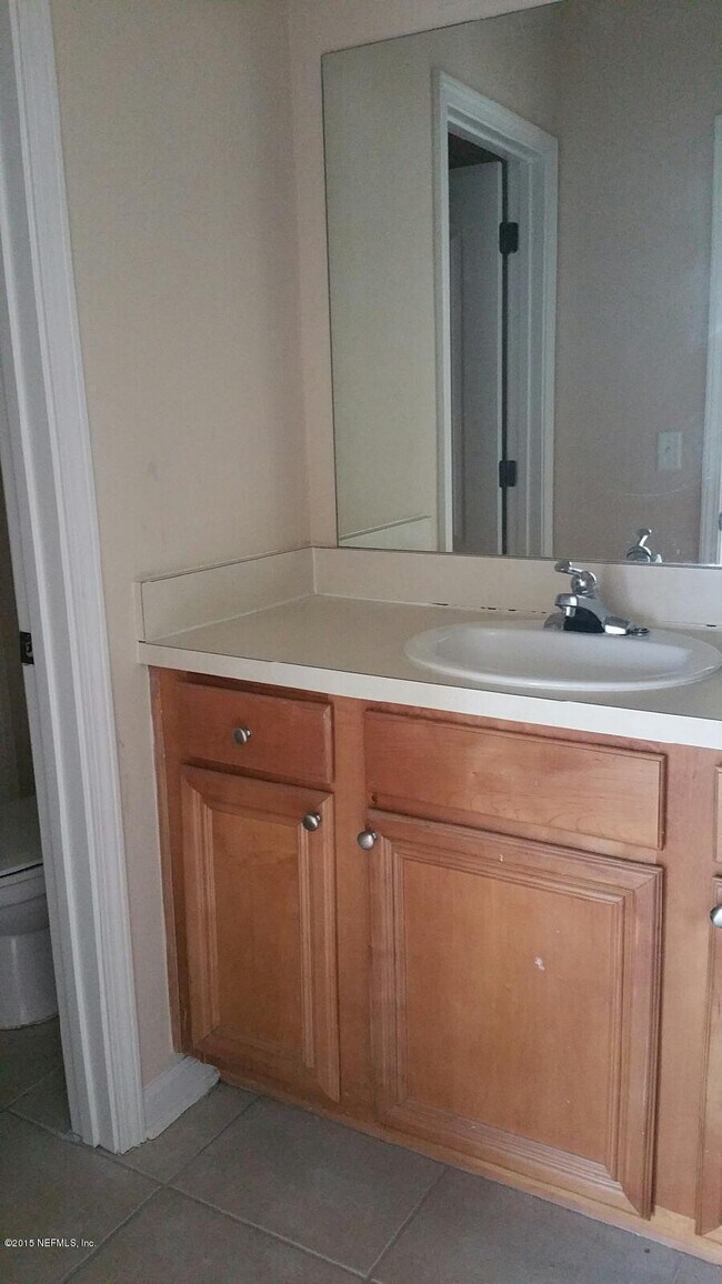 Building Photo - 3750 SILVER BLUFF Blvd