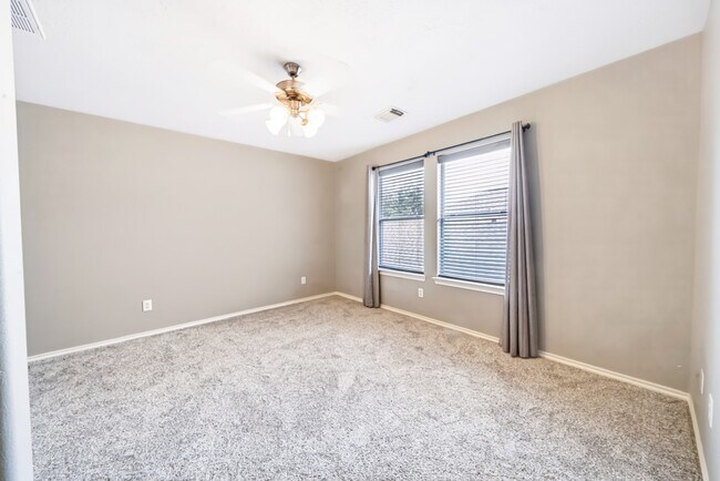 Building Photo - 23411 W Pine Ivy Ln