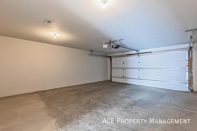 Building Photo - 22729 Radar Hill Rd