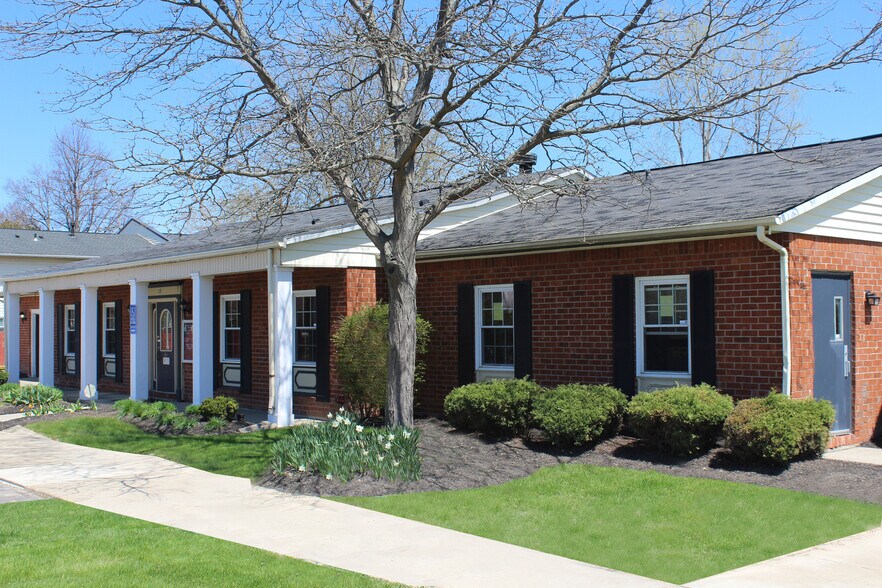 Sutton Place 113 Travers Blvd Amherst NY 14228 Apartment Finder