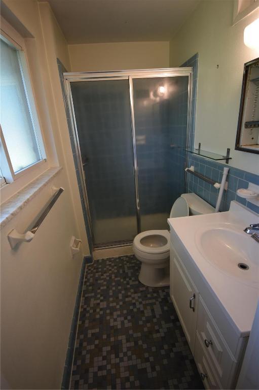 Building Photo - 11817 Helta Dr